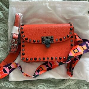 Mersi Ruby Orange Crossbody
